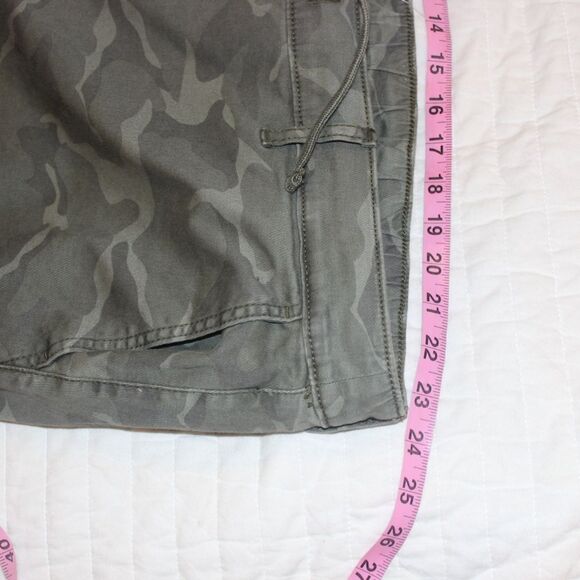 Torrid Boyfriend Stretch Twill Mid Rise Pant Size 4 Plus size - Picture 10 of 12